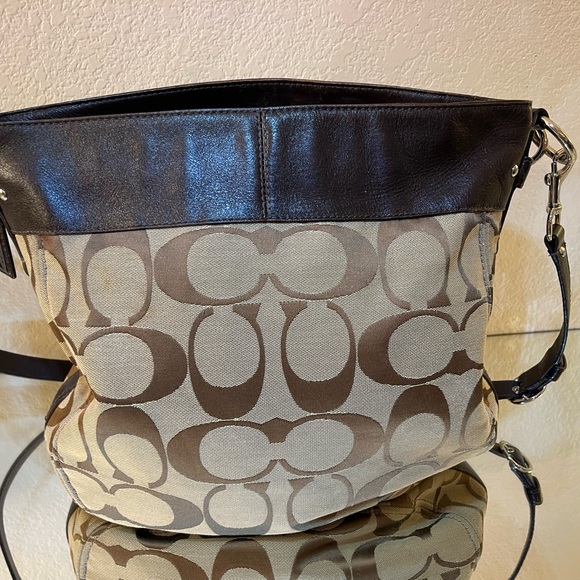 Coach Handbag - Picture 6 of 7